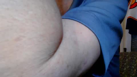 Snapshot of hungtxcock92 chatting on 03-12-25, 04:35 hungtxcock92 online show from 03-12-25, 04:35