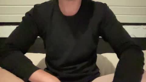 hungwank95 online show from 12-13-24, 07:53