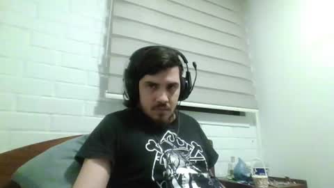 Snapshot of hungweeb chatting on 06-13-26, 03:04 Rod online show from 06-13-26, 03:04