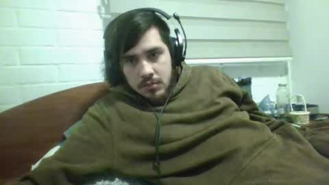 Snapshot of hungweeb chatting on 06-24-26, 02:32 Rod online show from 06-24-26, 02:32