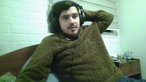 Snapshot of hungweeb chatting on 07-28-26, 04:08 Rod online show from 07-28-26, 04:08