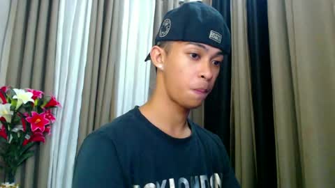 hunk_edward online show from 07-05-26, 10:11
