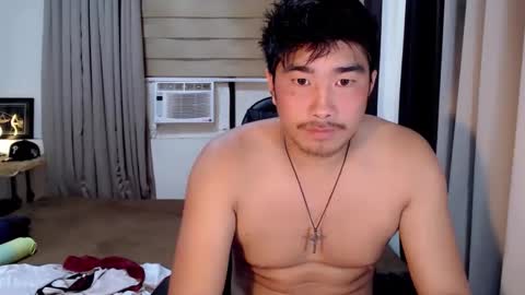 Snapshot of hunkfireman chatting on 02-18-26, 01:01 ADAM online show from 02-18-26, 01:01