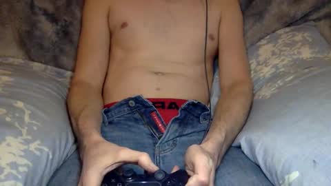 Snapshot of hunkhog chatting on 01-17-26, 08:01 Hunkhog online show from 01-17-26, 08:01