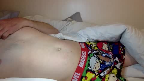 Snapshot of hunkhog chatting on 02-20-26, 03:36 Hunkhog online show from 02-20-26, 03:36