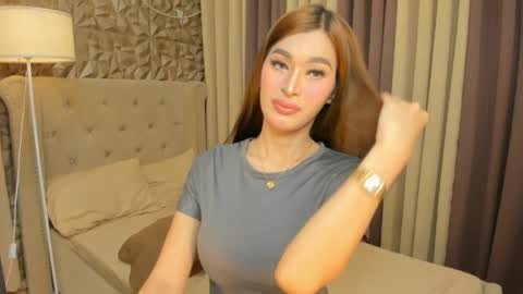 hunkhomerontop online show from 04-30-26, 09:04