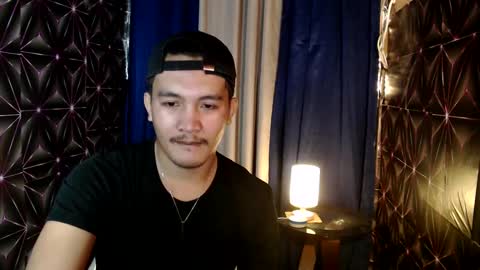 Snapshot of hunkylloyd chatting on 12-10-24, 11:30 hunkylloyd online show from 12-10-24, 11:30