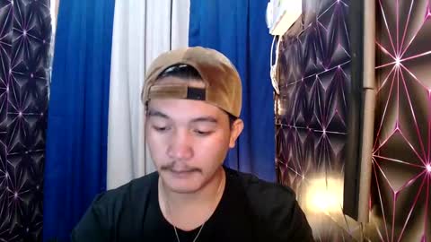 Snapshot of hunkylloyd chatting on 12-22-24, 08:49 hunkylloyd online show from 12-22-24, 08:49