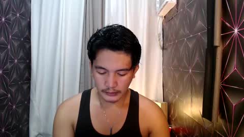 Snapshot of hunkylloyd chatting on 12-29-24, 07:28 hunkylloyd online show from 12-29-24, 07:28