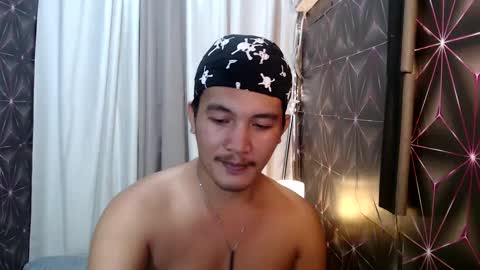 Snapshot of hunkylloyd chatting on 01-09-25, 05:34 hunkylloyd online show from 01-09-25, 05:34