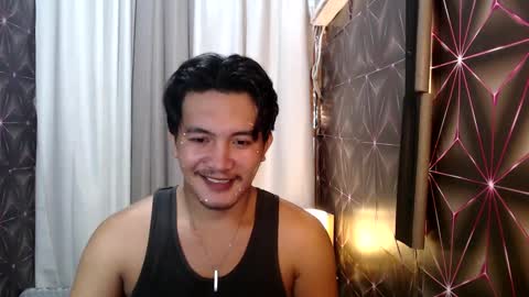 Snapshot of hunkylloyd chatting on 01-13-25, 01:17 hunkylloyd online show from 01-13-25, 01:17