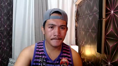 Snapshot of hunkylloyd chatting on 01-20-25, 08:41 hunkylloyd online show from 01-20-25, 08:41