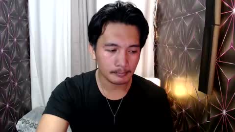 Snapshot of hunkylloyd chatting on 01-22-25, 12:16 hunkylloyd online show from 01-22-25, 12:16