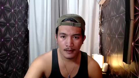 Snapshot of hunkylloyd chatting on 01-24-25, 03:54 hunkylloyd online show from 01-24-25, 03:54