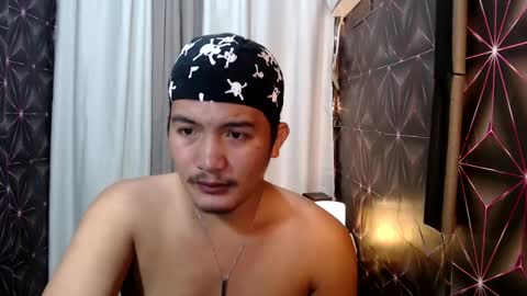 Snapshot of hunkylloyd chatting on 01-31-25, 04:03 hunkylloyd online show from 01-31-25, 04:03