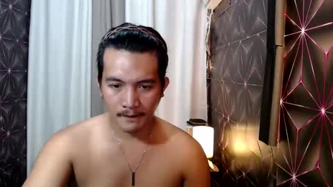 Snapshot of hunkylloyd chatting on 02-04-25, 12:51 hunkylloyd online show from 02-04-25, 12:51