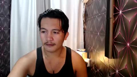 Snapshot of hunkylloyd chatting on 02-06-25, 01:43 hunkylloyd online show from 02-06-25, 01:43