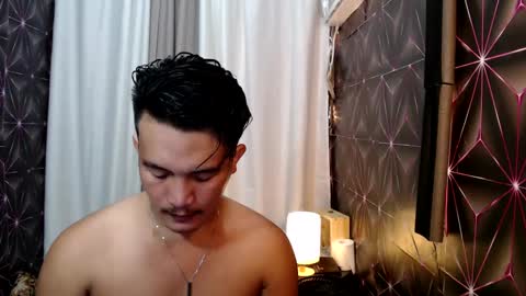 Snapshot of hunkylloyd chatting on 02-15-25, 05:09 hunkylloyd online show from 02-15-25, 05:09