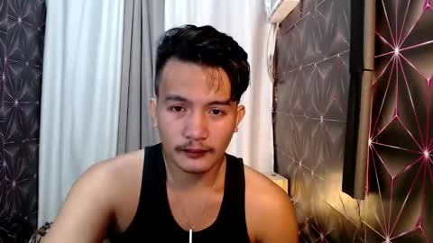 Snapshot of hunkylloyd chatting on 02-16-25, 03:04 hunkylloyd online show from 02-16-25, 03:04