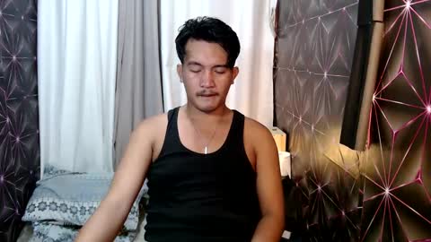 Snapshot of hunkylloyd chatting on 02-18-25, 03:53 hunkylloyd online show from 02-18-25, 03:53