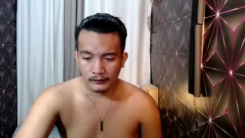 Snapshot of hunkylloyd chatting on 02-23-25, 04:24 hunkylloyd online show from 02-23-25, 04:24