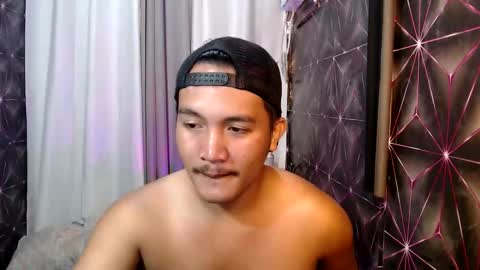 Snapshot of hunkylloyd chatting on 09-10-25, 03:34 hunkylloyd online show from 09-10-25, 03:34