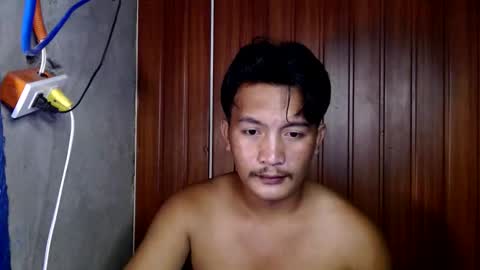 Snapshot of hunkylloyd chatting on 10-08-25, 12:25 hunkylloyd online show from 10-08-25, 12:25