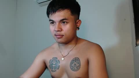 hunkyzeus online show from 01-08-25, 10:04