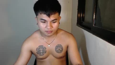 hunkyzeus online show from 01-08-25, 06:09