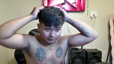 hunkyzeus online show from 04-20-26, 07:00