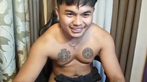 hunkyzeus online show from 05-26-26, 04:36