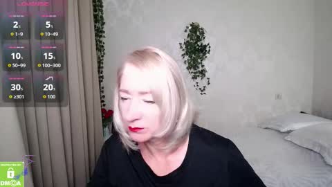 Snapshot of hunters_woman chatting on 09-09-25, 04:50 Irena online show from 09-09-25, 04:50