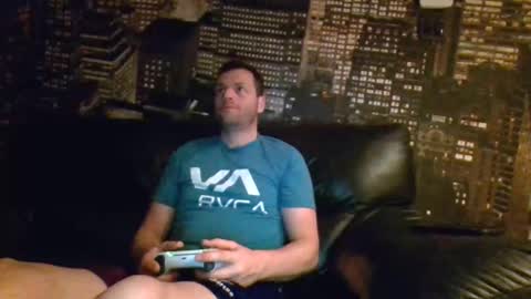 hurley7890 online show from 01-04-25, 03:07