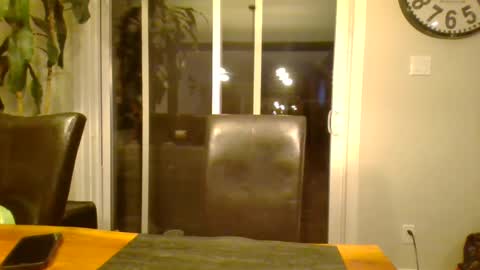 hurley7890 online show from 10-04-25, 11:14