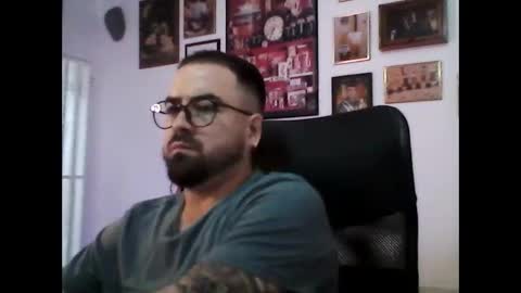 hurtadodirector online show from 04-28-26, 01:15