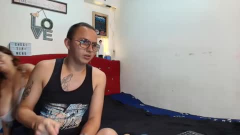 Snapshot of husbands_horny chatting on 09-12-25, 05:35 husbands_horny online show from 09-12-25, 05:35