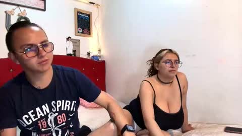 Snapshot of husbands_horny chatting on 10-13-25, 10:15 husbands_horny online show from 10-13-25, 10:15
