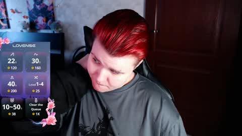 Snapshot of husk_ryan chatting on 01-08-25, 10:04 Ryan online show from 01-08-25, 10:04