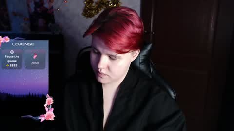 Snapshot of husk_ryan chatting on 01-11-25, 01:11 Ryan online show from 01-11-25, 01:11
