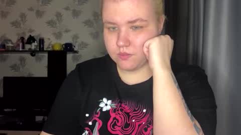 Snapshot of husk_ryan chatting on 10-05-25, 10:07 Ryan online show from 10-05-25, 10:07