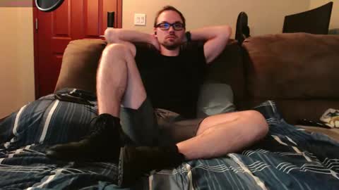 Husky Dad online show from 10-26-25, 03:23