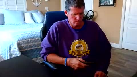 hvacstud4 online show from 02-08-26, 06:22