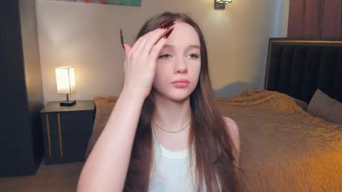 Lily online show from 04-13-26, 07:03