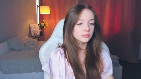 Snapshot of hwadwellingham chatting on 06-28-26, 07:25 Lily online show from 06-28-26, 07:25