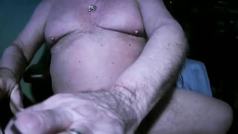 Snapshot of hwait121 chatting on 01-03-25, 04:06 hwait121 online show from 01-03-25, 04:06