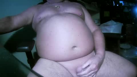 Snapshot of hwait121 chatting on 10-08-25, 06:38 hwait121 online show from 10-08-25, 06:38