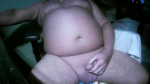 Snapshot of hwait121 chatting on 10-09-25, 03:43 hwait121 online show from 10-09-25, 03:43