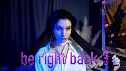 Snapshot of hyeon_jin chatting on 02-14-25, 03:00 Hyeon Jin online show from 02-14-25, 03:00