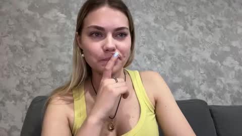 hypnosedesire online show from 05-08-26, 06:02