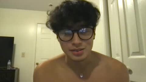 hyunluv online show from 09-29-25, 05:23